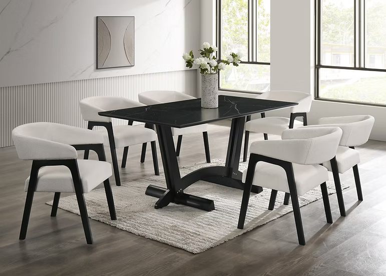 D1400 Nava (Black)