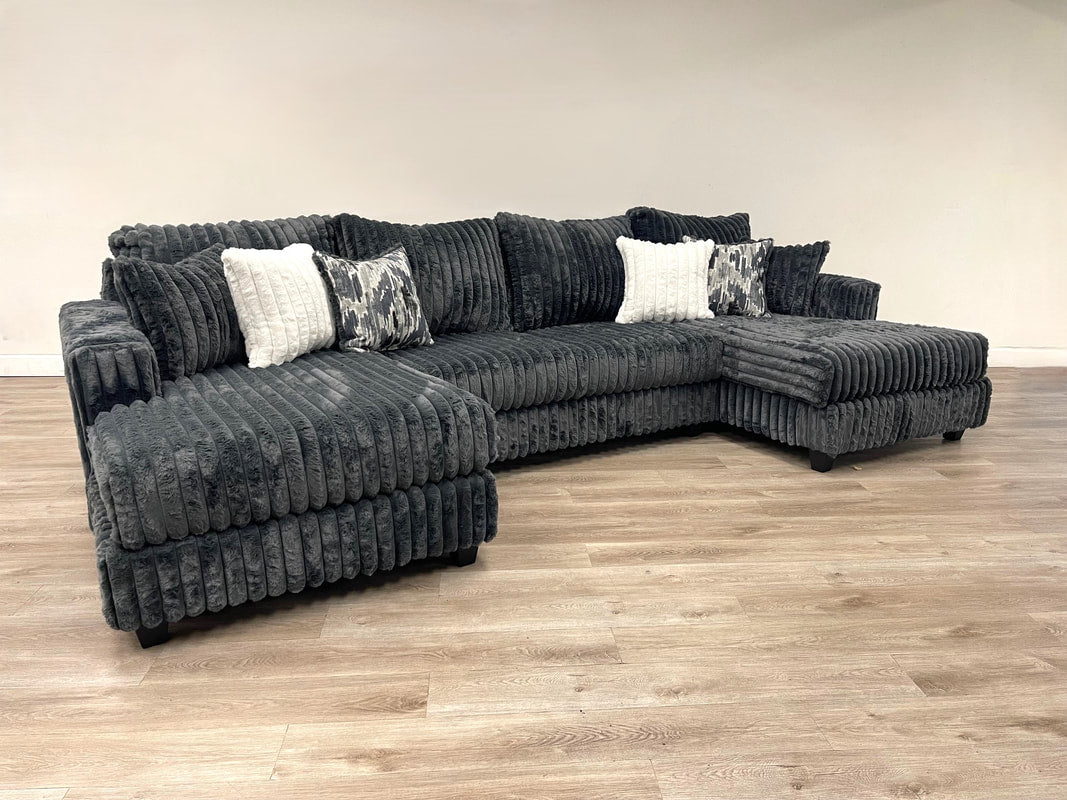 9700 Black - Sectional