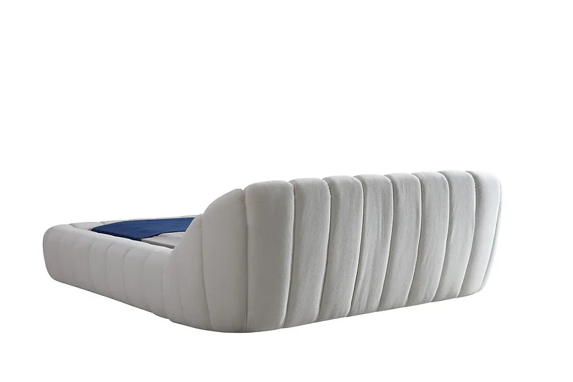 B127 Bubbles Bed (White)